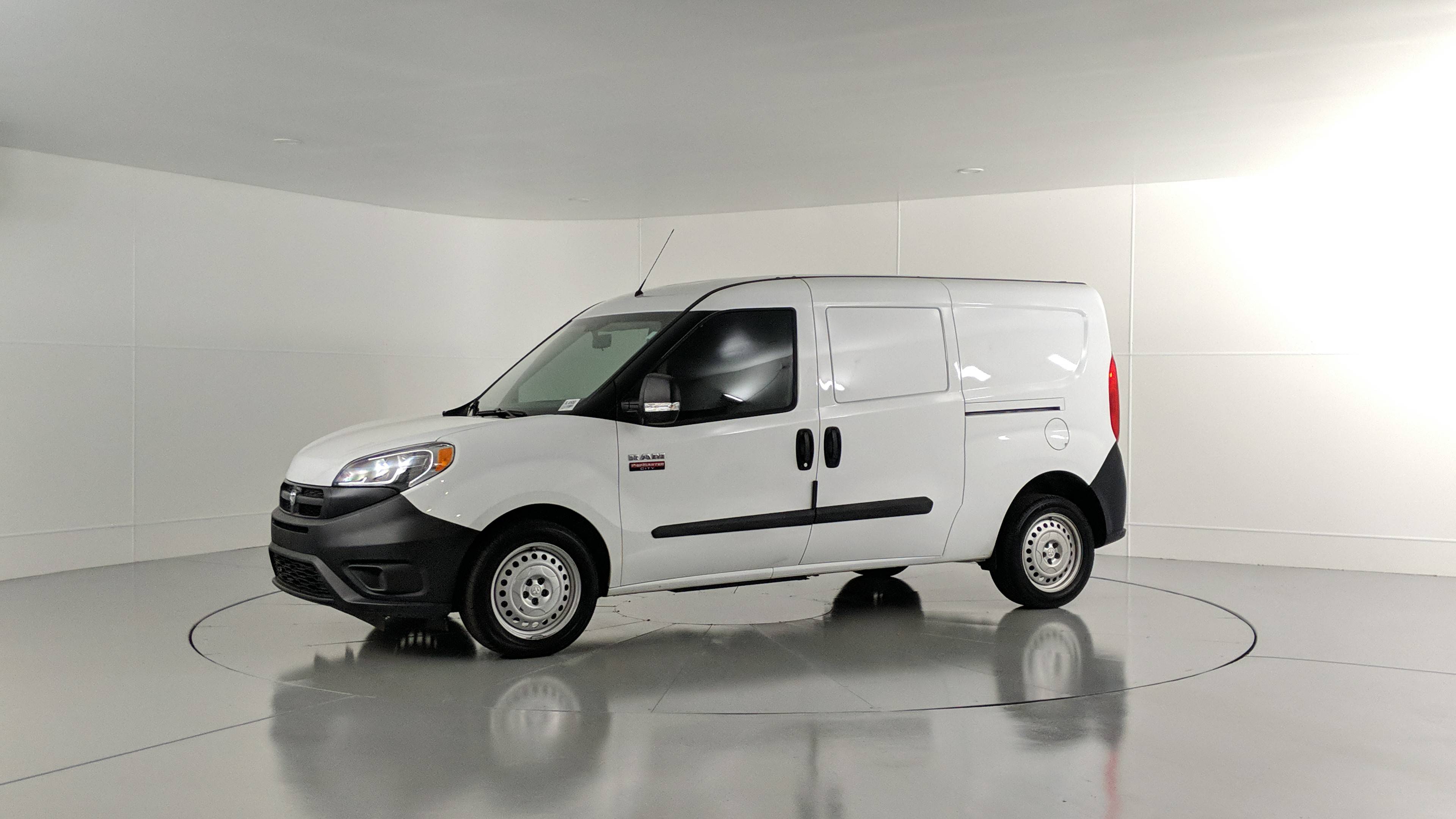 ram minivan 2018